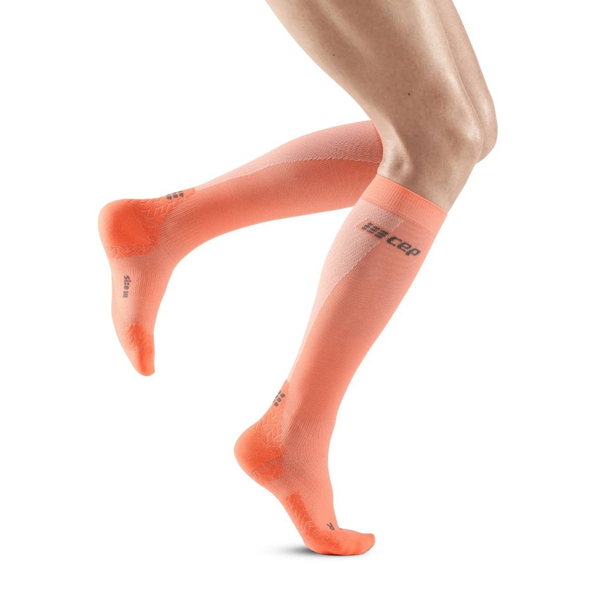 CEP Ultralight Tall Compression Socks Women Coral cream